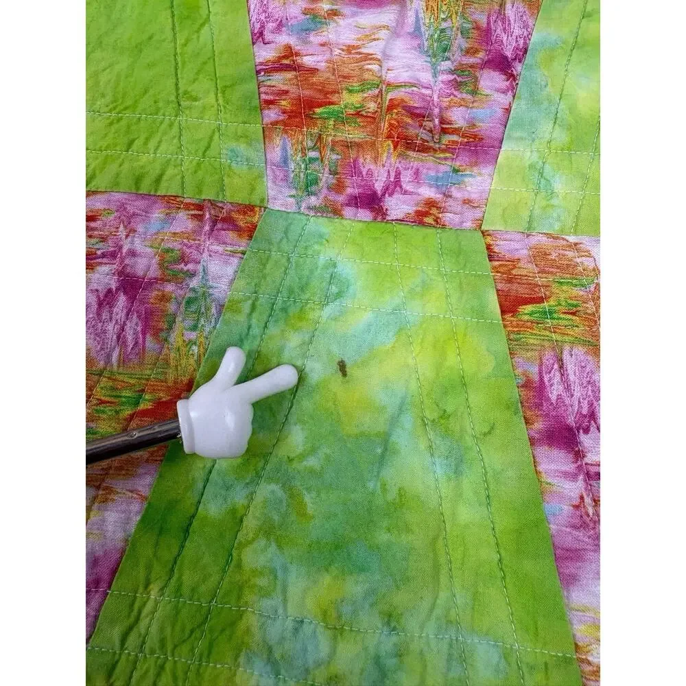 Handmade/ Quilted Mulitcolor And Pattern Set Of 4 Placemats W/ Matching Runner